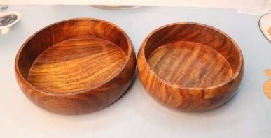 Small wooden bowls